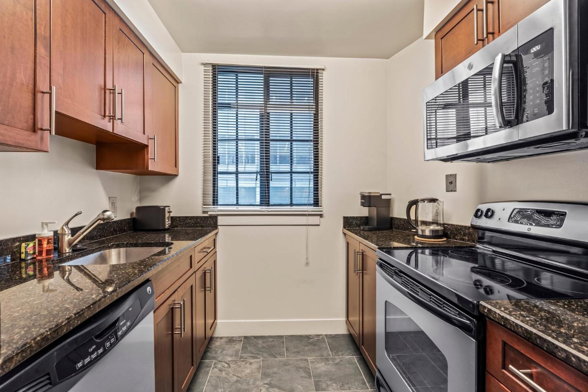 Apartmint At The Metropolitan -