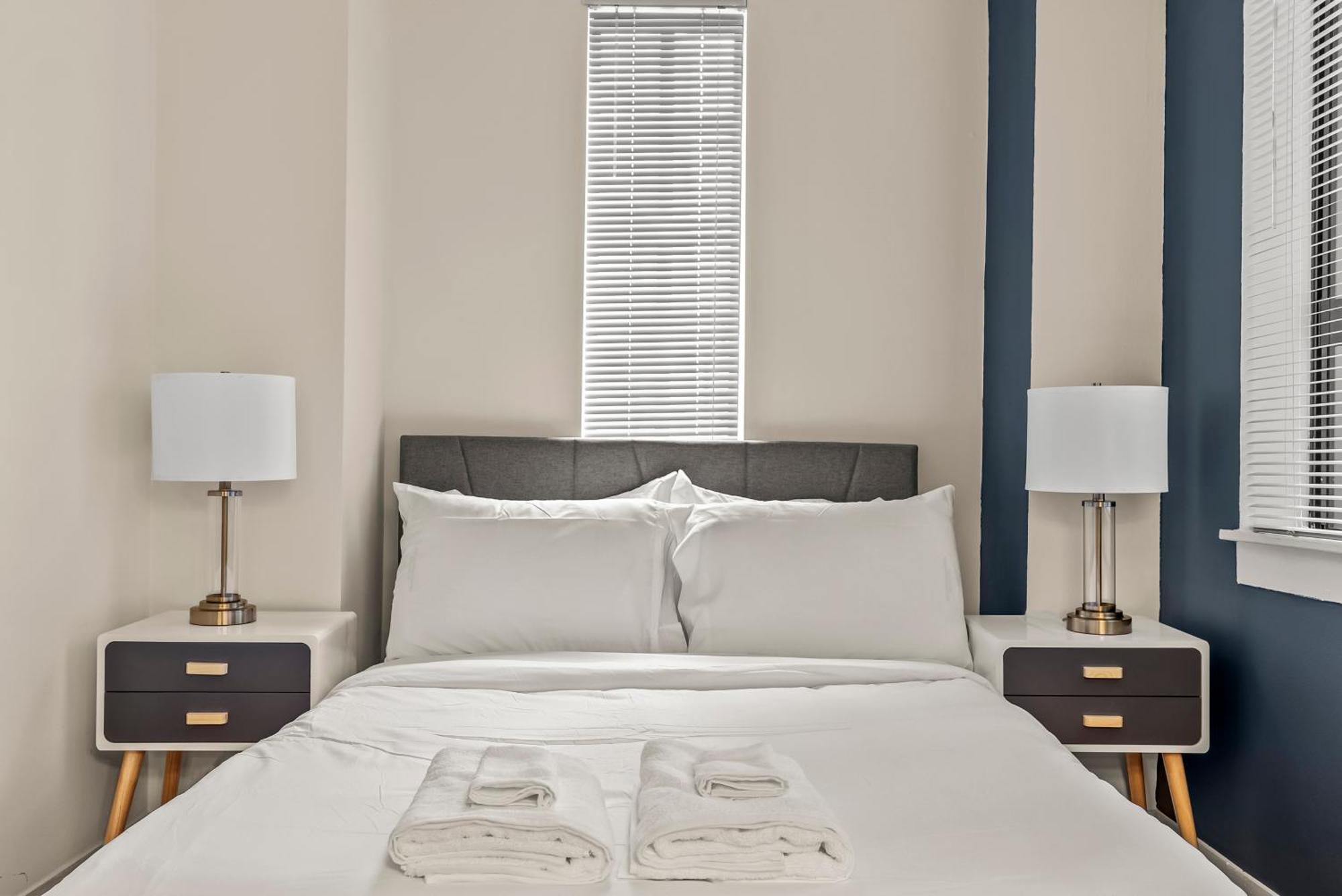 Apartmint At The Metropolitan - *