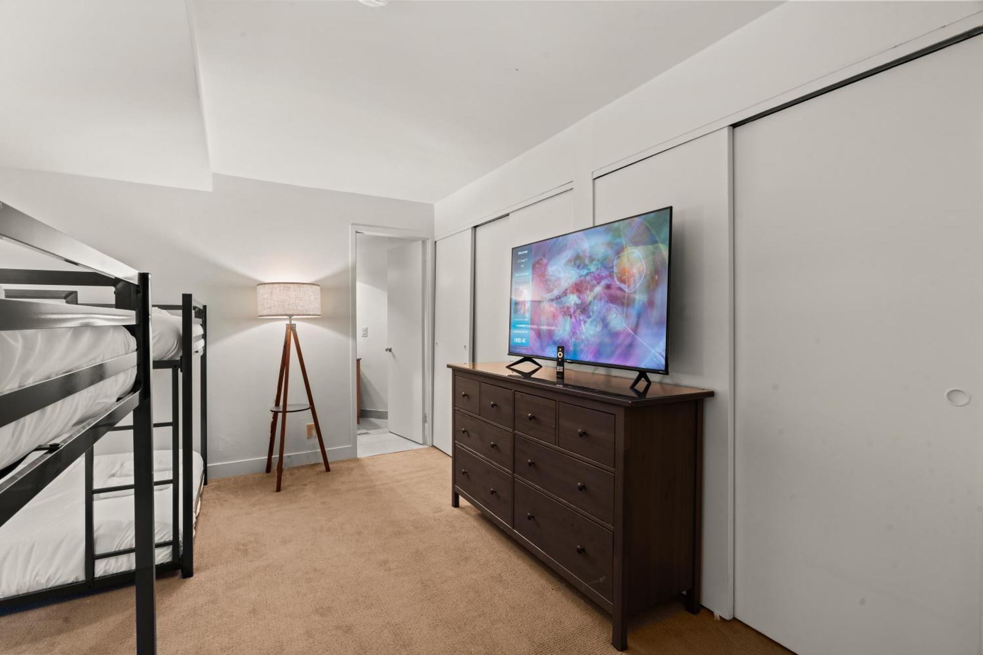 Apartment Apartmint At The Metropolitan -